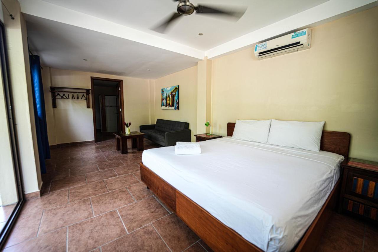 Bed and Breakfast Sol Y Sombra Bocas del Toro Exterior foto